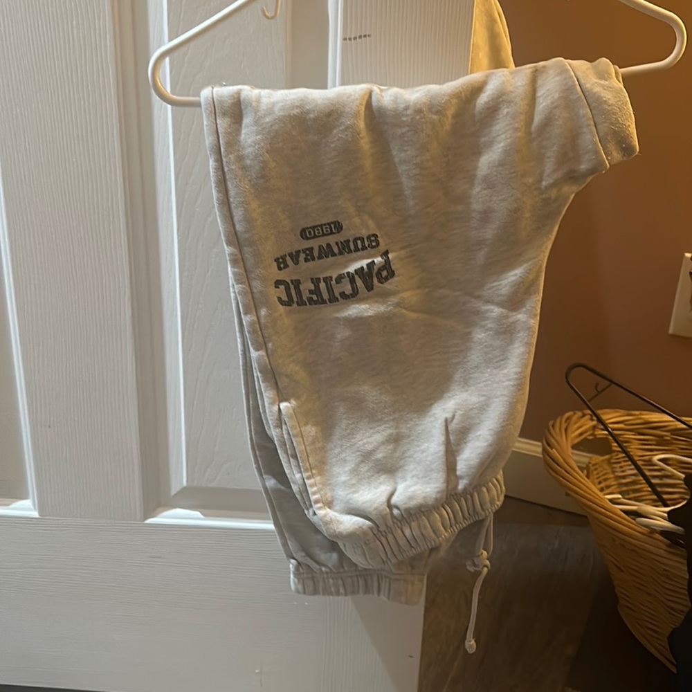 Pacific Sunwear Sweatpants (matches crewneck)